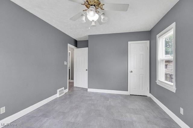 11913 Wayland Ave, Cleveland, OH 44111 - photo 13