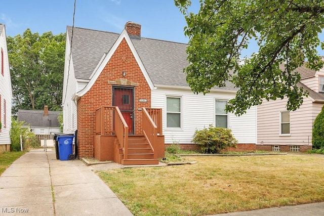 11913 Wayland Ave, Cleveland, OH 44111 - photo 1