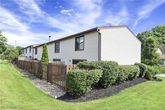 14977 Pine Valley Trl, Middleburg Heights, OH 44130 - photo 39
