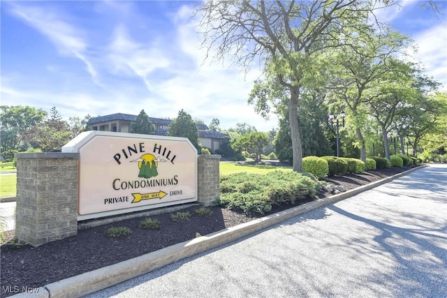 14977 Pine Valley Trl, Middleburg Heights, OH 44130 - photo 42