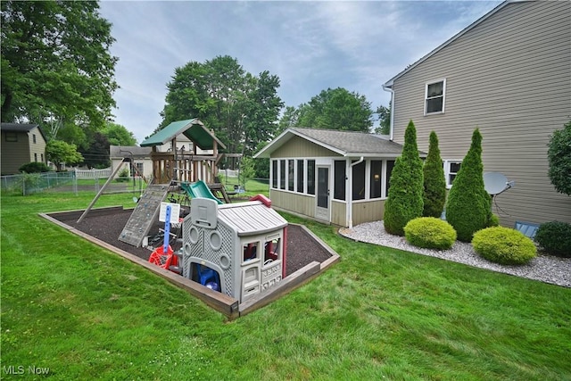 48 Mary Ann Ln, Youngstown, OH 44511 - view of playground featuring a sunroom