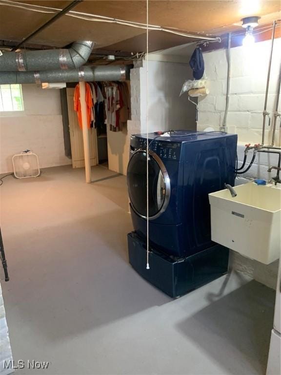 1528 Felton Rd, South Euclid, OH 44121 - basement with a sink and washer and clothes dryer