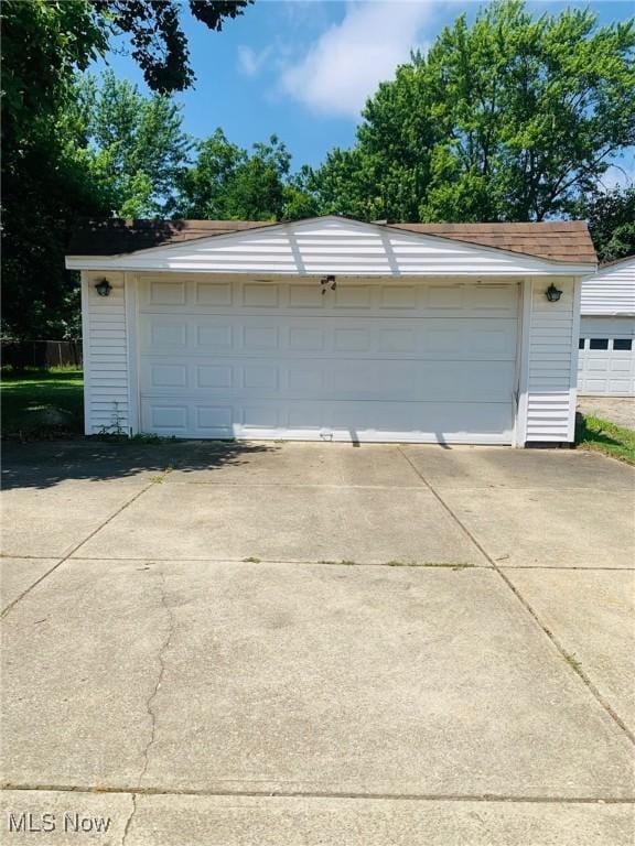 1528 Felton Rd, South Euclid, OH 44121 - view of detached garage