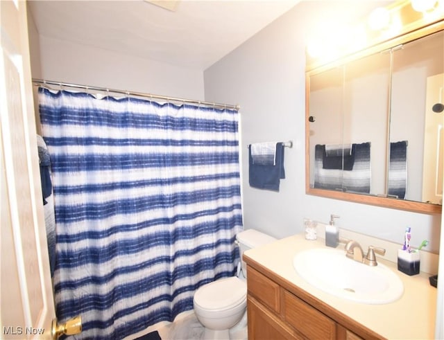 307 Crimson Cir, Campbell, OH 44405 - full bath featuring vanity and a shower with shower curtain