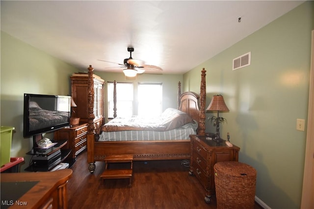 307 Crimson Cir, Campbell, OH 44405 - bedroom with wood finished floors and a ceiling fan