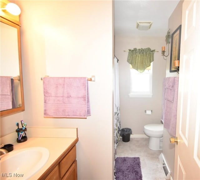 307 Crimson Cir, Campbell, OH 44405 - full bath featuring vanity and curtained shower