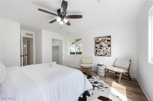 1226 Ramblewood Trl, South Euclid, OH 44121 - bedroom featuring wood finished floors and a ceiling fan