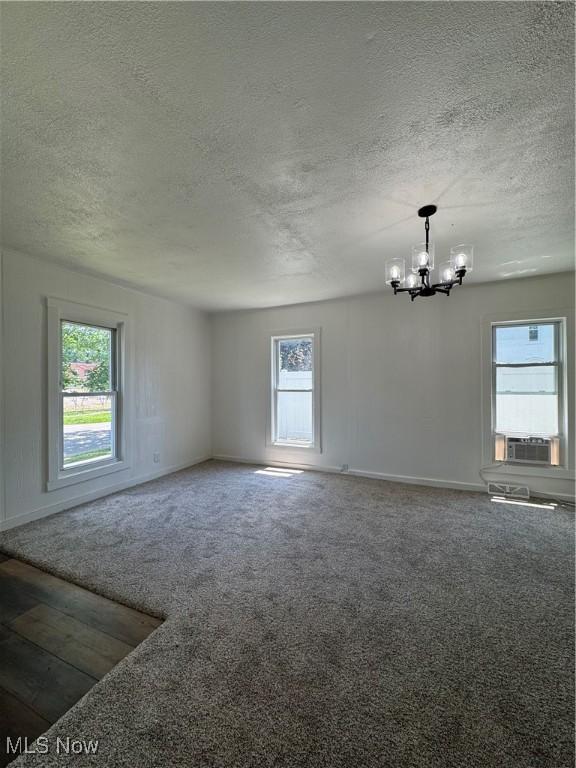 731 S 6th St, Coshocton, OH 43812