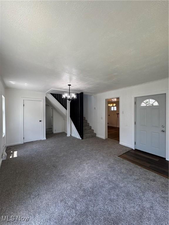 731 S 6th St, Coshocton, OH 43812