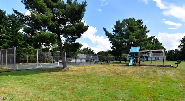 4914 Independence Cir Unit D, Stow, OH 44224 - view of yard featuring a tennis court
