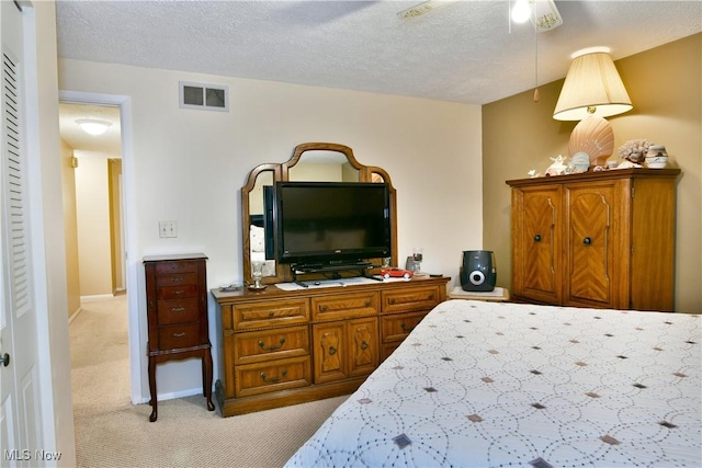 2555 Walnut St, Girard, OH 44420 - bedroom featuring light carpet and a ceiling fan