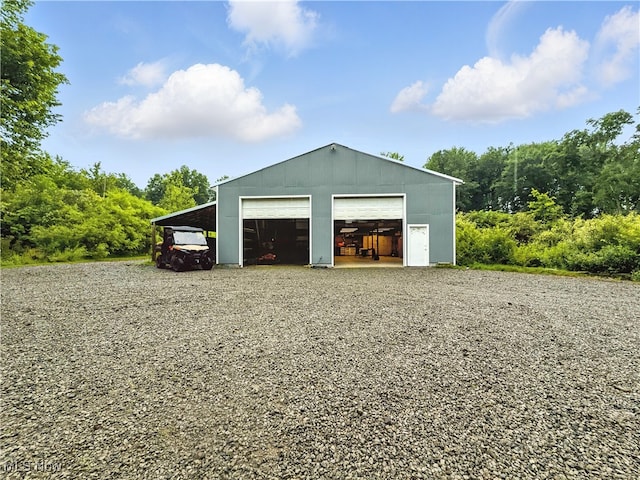 12147 Gladstone Rd SW, North Jackson, OH 44451 - garage featuring a detached garage