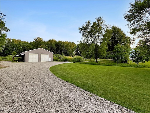 12147 Gladstone Rd SW, North Jackson, OH 44451 - garage featuring a garage