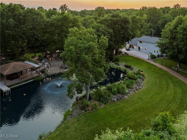 12147 Gladstone Rd SW, North Jackson, OH 44451 - aerial view of property and surrounding area featuring a nearby body of water