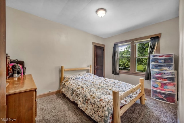 1425 Keefer Rd, Girard, OH 44420 - bedroom with carpet and baseboards