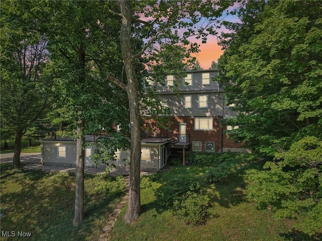 7481 Chagrin Rd, Chagrin Falls, OH 44023 - photo 2