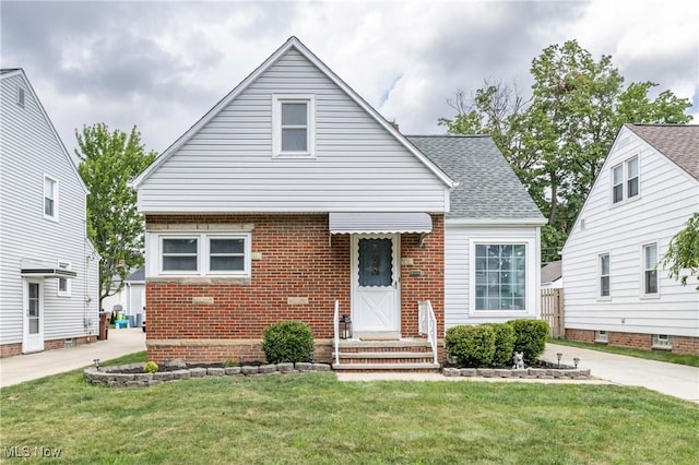 8212 Parmenter Dr, Parma, OH 44129 - photo 1