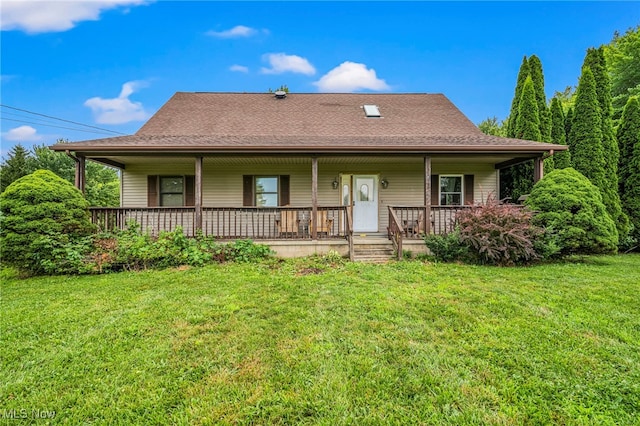 5050 Middle Rd, Conneaut, OH 44030 - rear view of property with a lawn, a porch, and a shingled roof