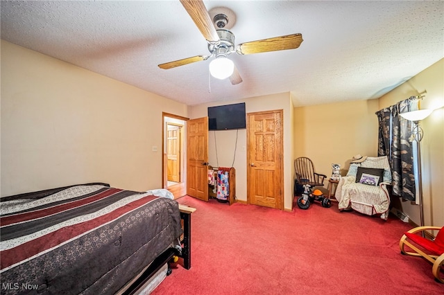 5050 Middle Rd, Conneaut, OH 44030 - bedroom featuring carpet flooring, ceiling fan, and a textured ceiling
