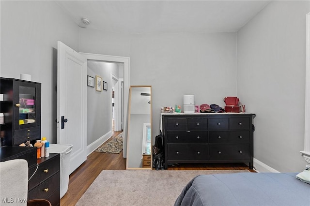 14317-14319 Bayes Ave, Lakewood, OH 44107 - bedroom featuring wood finished floors and baseboards