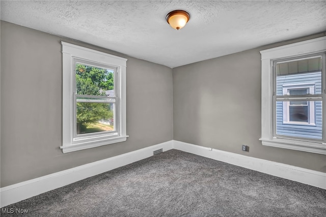 906 Delia Ave, Akron, OH 44320 - photo 15