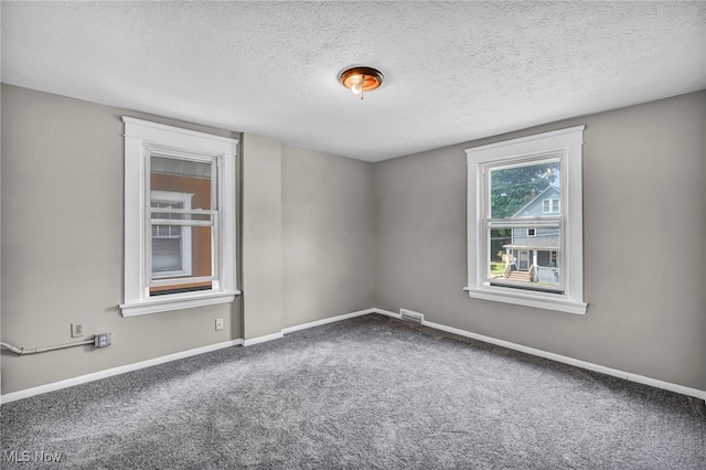 906 Delia Ave, Akron, OH 44320 - photo 17