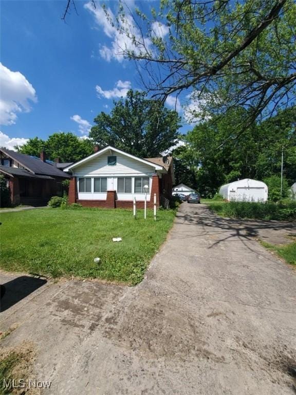 3114 Hillman St, Youngstown, OH 44507 - photo 1