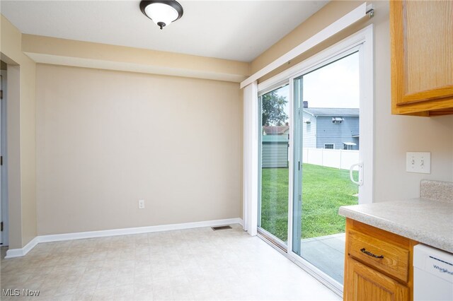 818 S Ave SE, Massillon, OH 44646 - photo 17