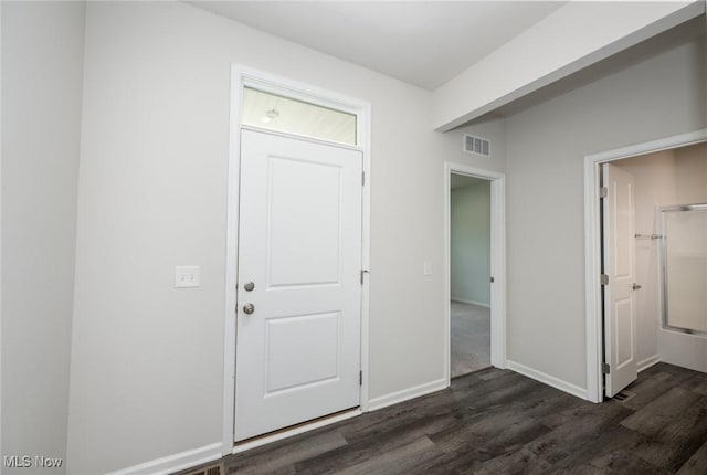 1637 Duncan Way, Streetsboro, OH 44241 - entrance foyer featuring dark wood-style flooring and baseboards