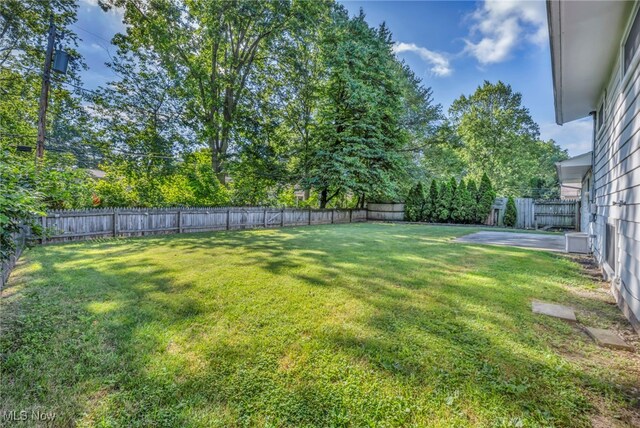 4499 Camellia Ln, North Olmsted, OH 44070 - fenced backyard with a patio