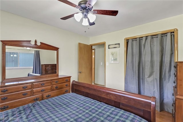 6713 Mackenzie Rd, North Olmsted, OH 44070 - bedroom with a ceiling fan