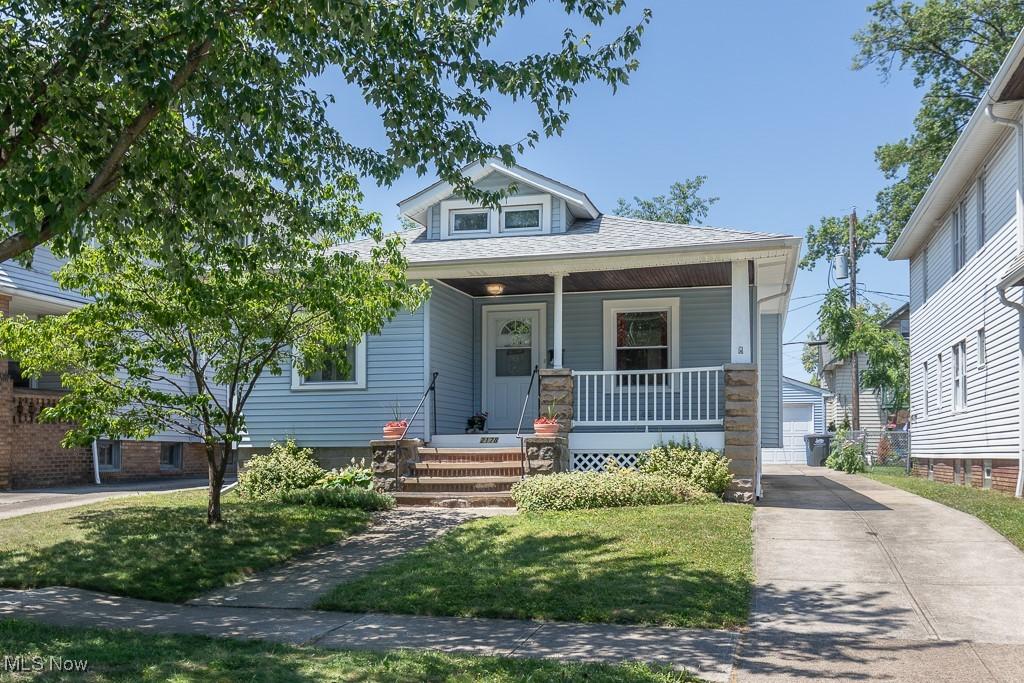 2178 Chesterland Ave, Lakewood, OH 44107 - photo 1