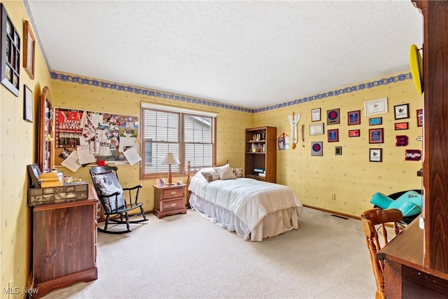525 Bishop Pl, Berea, OH 44017 - bedroom featuring light carpet and a textured ceiling