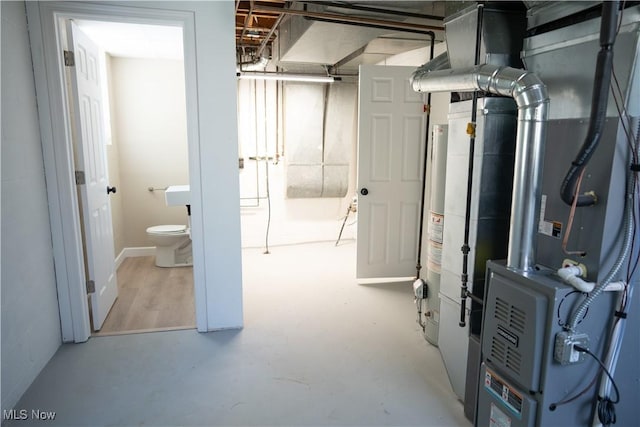 5699 Colgate Ave, Austintown, OH 44515 - unfinished below grade area featuring heating unit