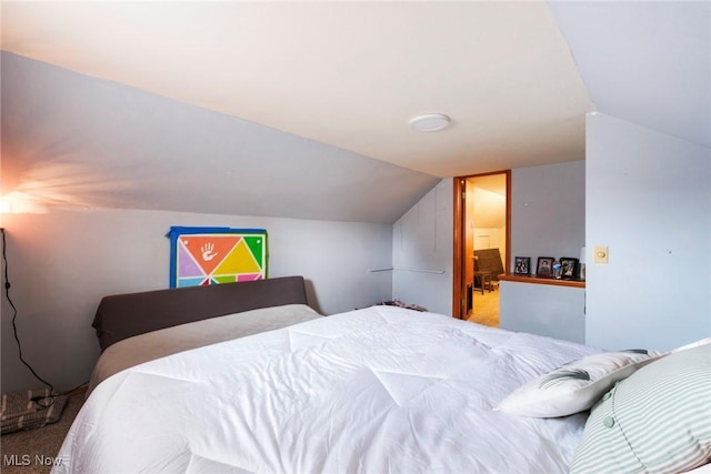 162 N Beverly Ave, Youngstown, OH 44515 - carpeted bedroom featuring lofted ceiling