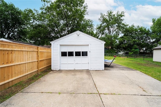 162 N Beverly Ave, Youngstown, OH 44515 - detached garage with concrete driveway
