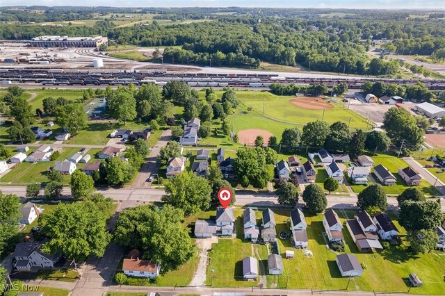 274 2nd St SW, Brewster, OH 44613 - aerial view of property and surrounding area with nearby suburban area