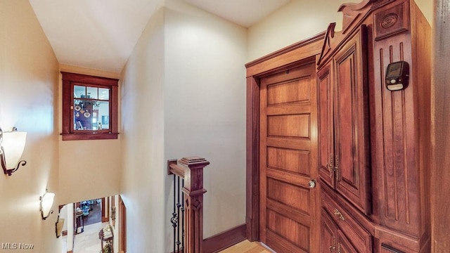 1431 Cedar Point Rd, Sandusky, OH 44870 - corridor featuring baseboards