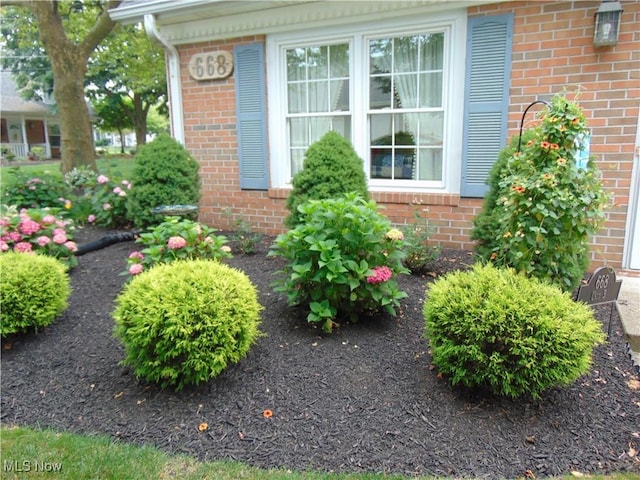 668 2nd St, Fairport Harbor, OH 44077 - photo 3