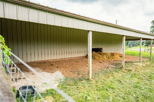 8200 Autumn Rd SW, Bowerston, OH 44695
