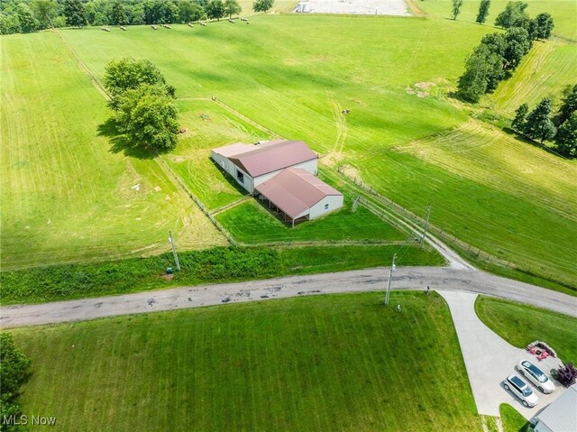 8200 Autumn Rd SW, Bowerston, OH 44695