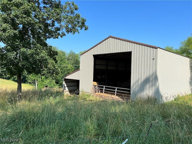 Autumn Rd SW, Bowerston, OH 44695