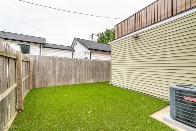 1906 W 47th St, Cleveland, OH 44102 - view of yard