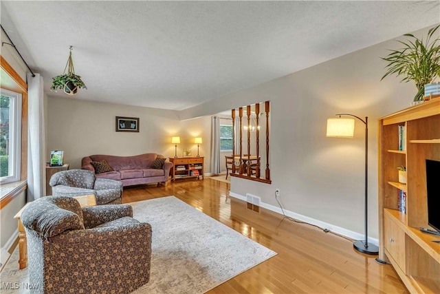 4090 Ridgeview Rd, Cleveland, OH 44144 - living area featuring wood finished floors and baseboards