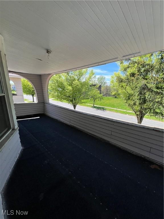 3331 E 140th St, Cleveland, OH 44120 - photo 25