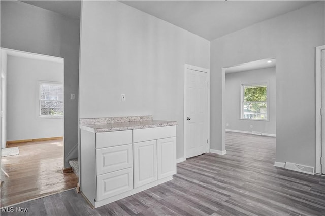 325 W Maryland Ave, Sebring, OH 44672 - photo 5