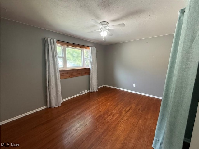 4535 Norfolk Ave, Lorain, OH 44055 - photo 31