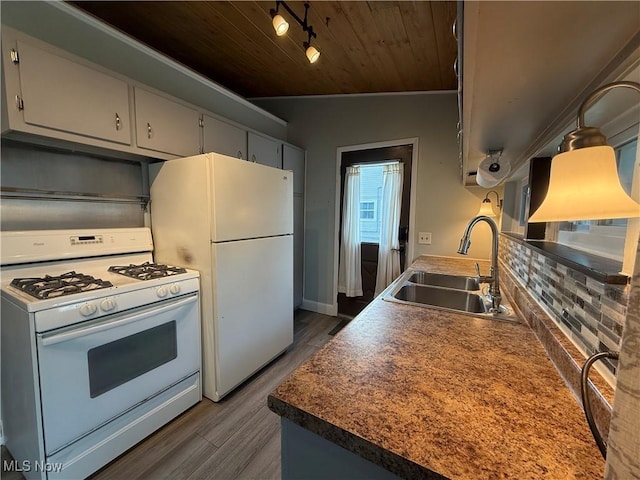 4535 Norfolk Ave, Lorain, OH 44055 - photo 41