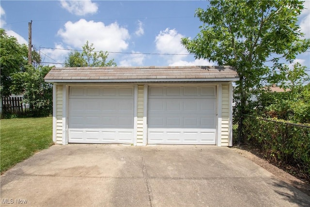16005 Mendota Ave, Maple Heights, OH 44137 - view of detached garage