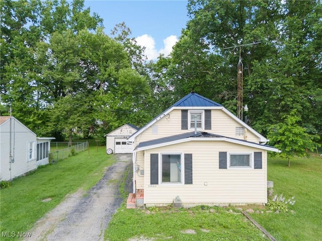 11330 Tullis Ave NE, Alliance, OH 44601 - photo 1